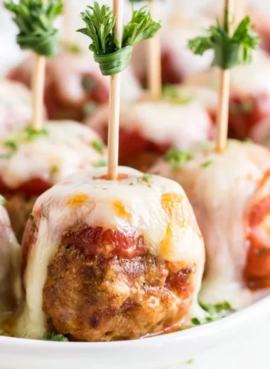 Meatball Marinara Poppers served as a delightful appetizer